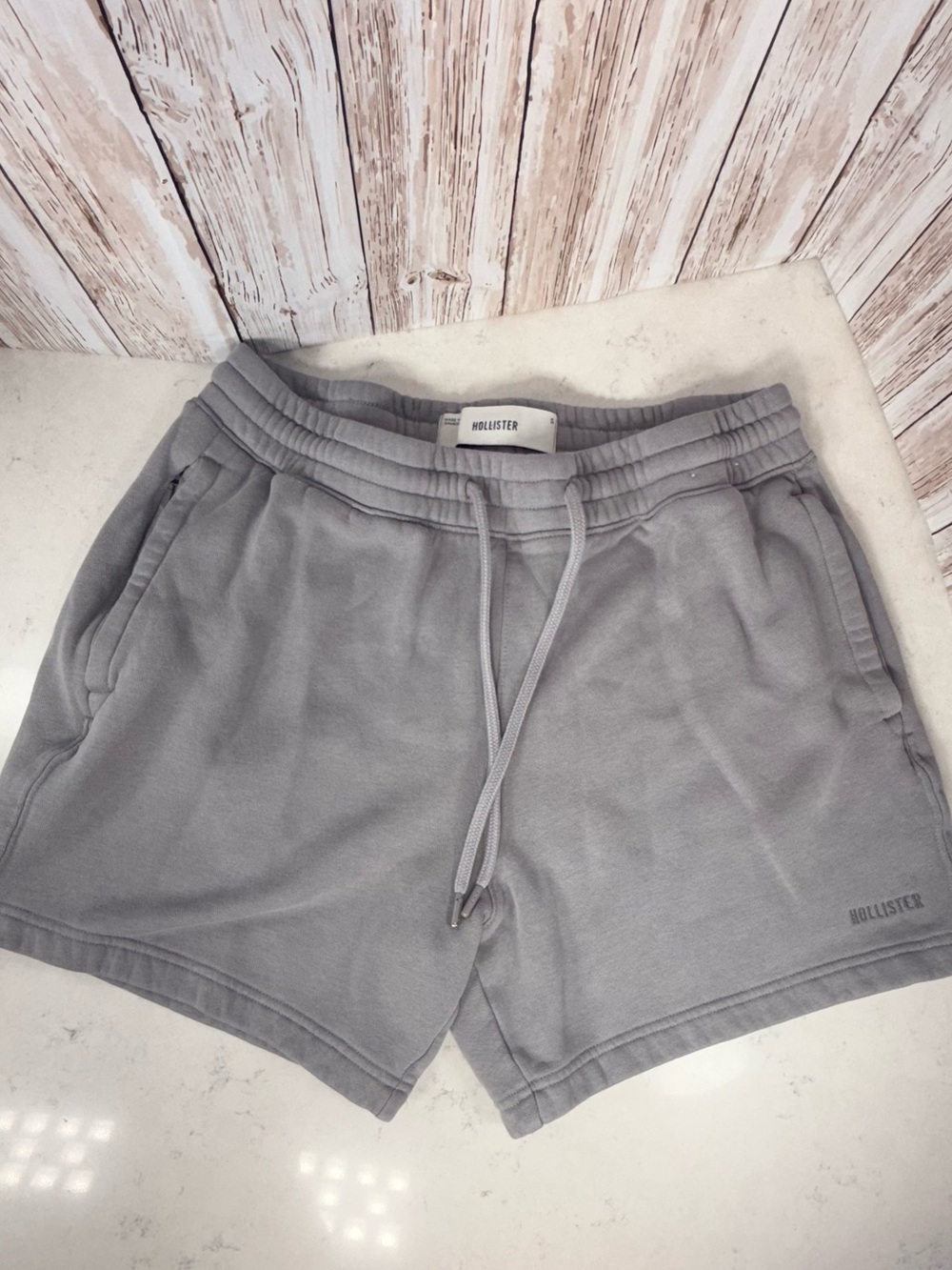 Hollister Men’s small Gray Cozy Drawstring Shorts
